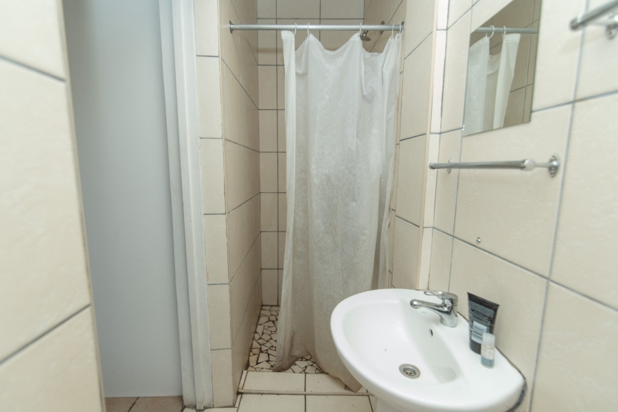 6 Bedroom Property for Sale in Newton Park Eastern Cape